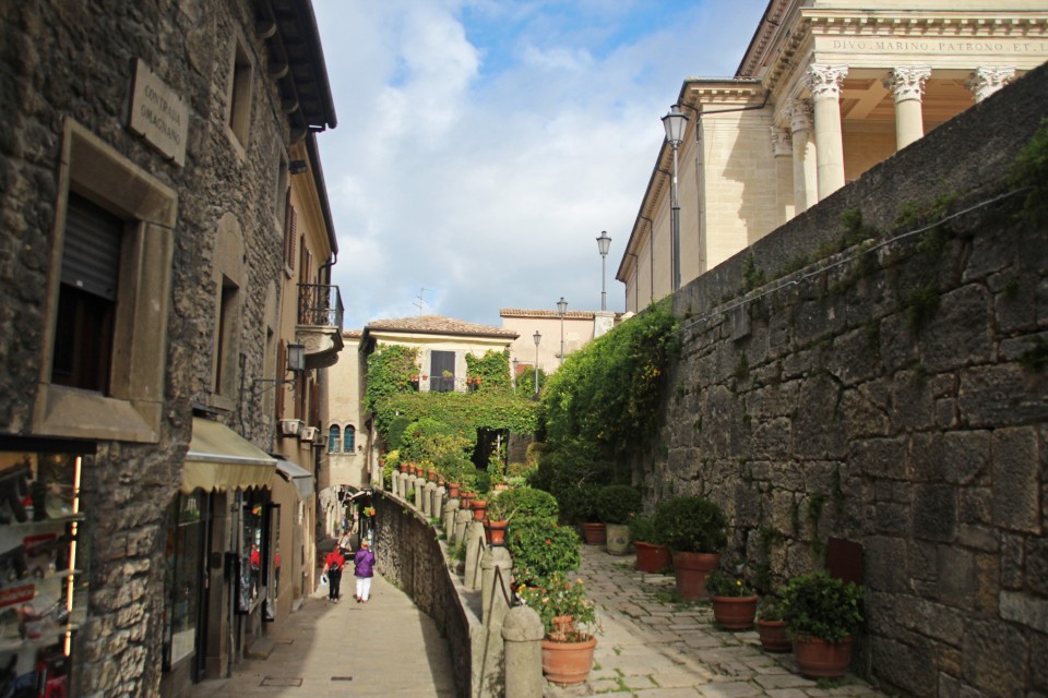 06 San Marino